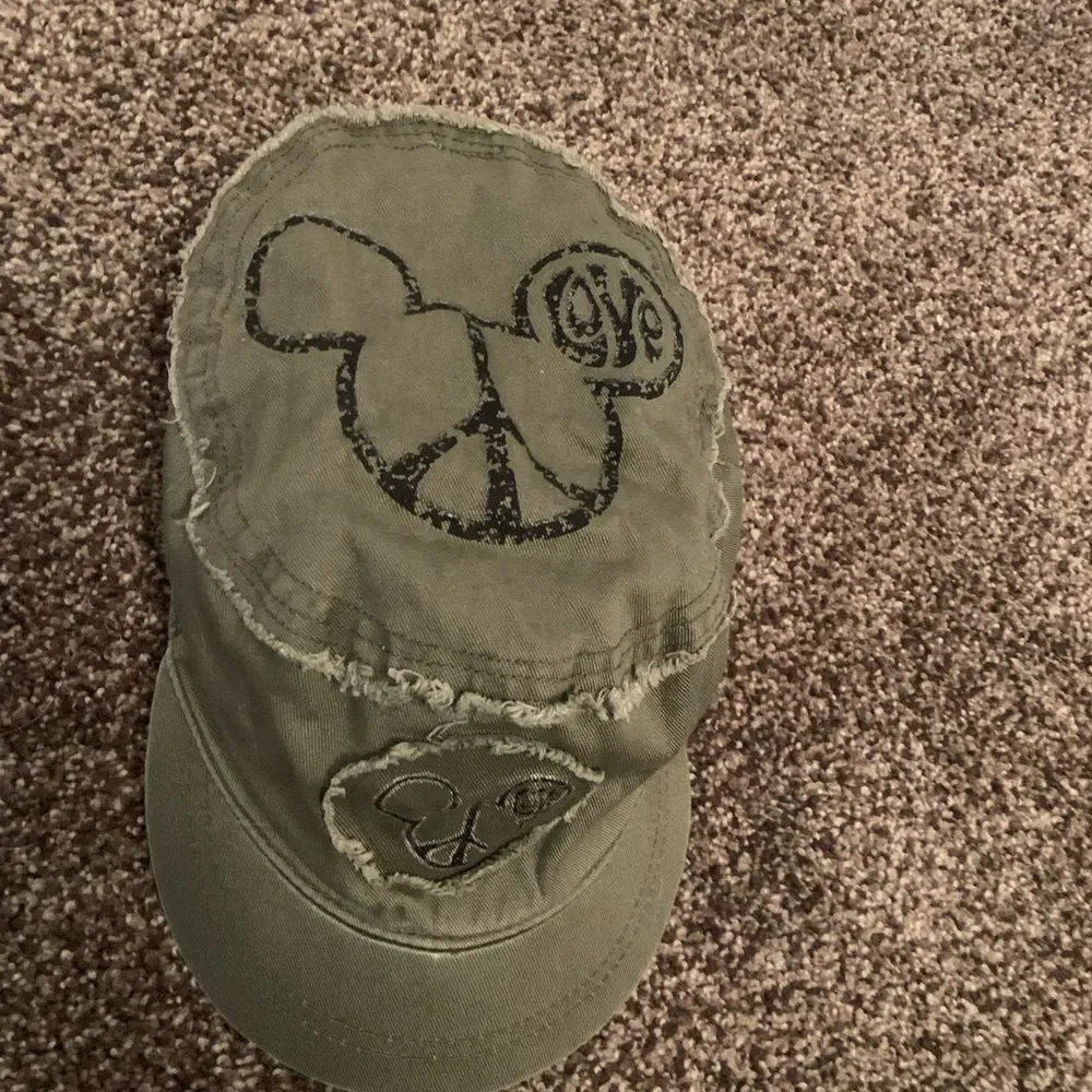 Disneyland Resort Girls Green Hat
